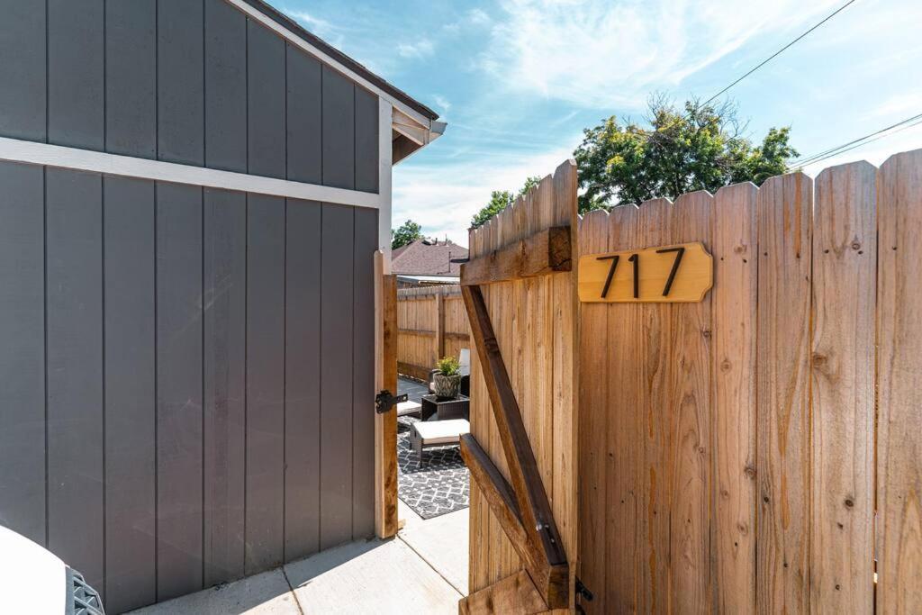 Beautiful Denver Carriage House Екстер'єр фото