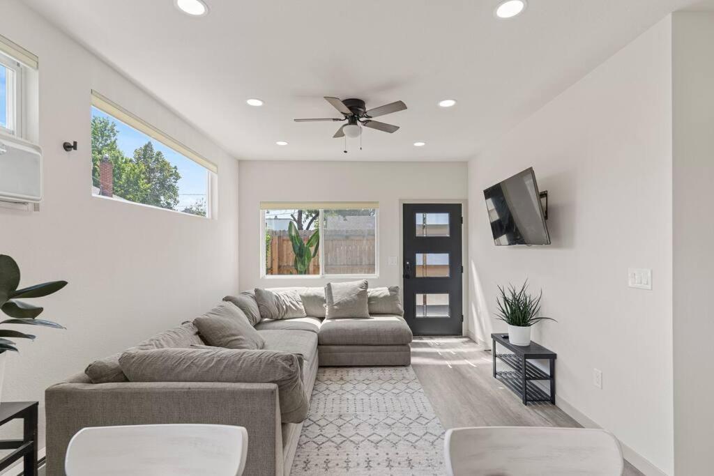 Beautiful Denver Carriage House Екстер'єр фото